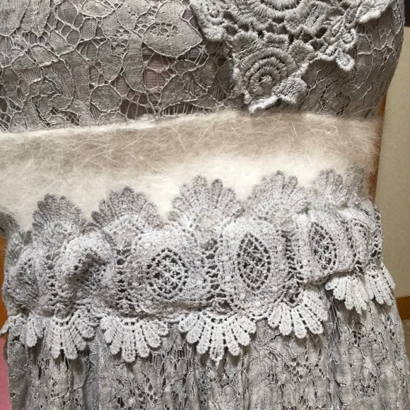 Beautiful gray wintertime dress! - Picture 4 of 8